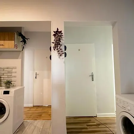 Morska Bubble 2 Bed & Breakfast Gdynia